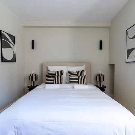 T2 Climatise, Marais Apartment Paris