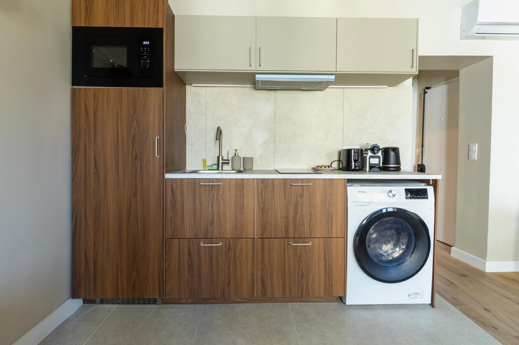 T2 Climatise, Marais Apartment *